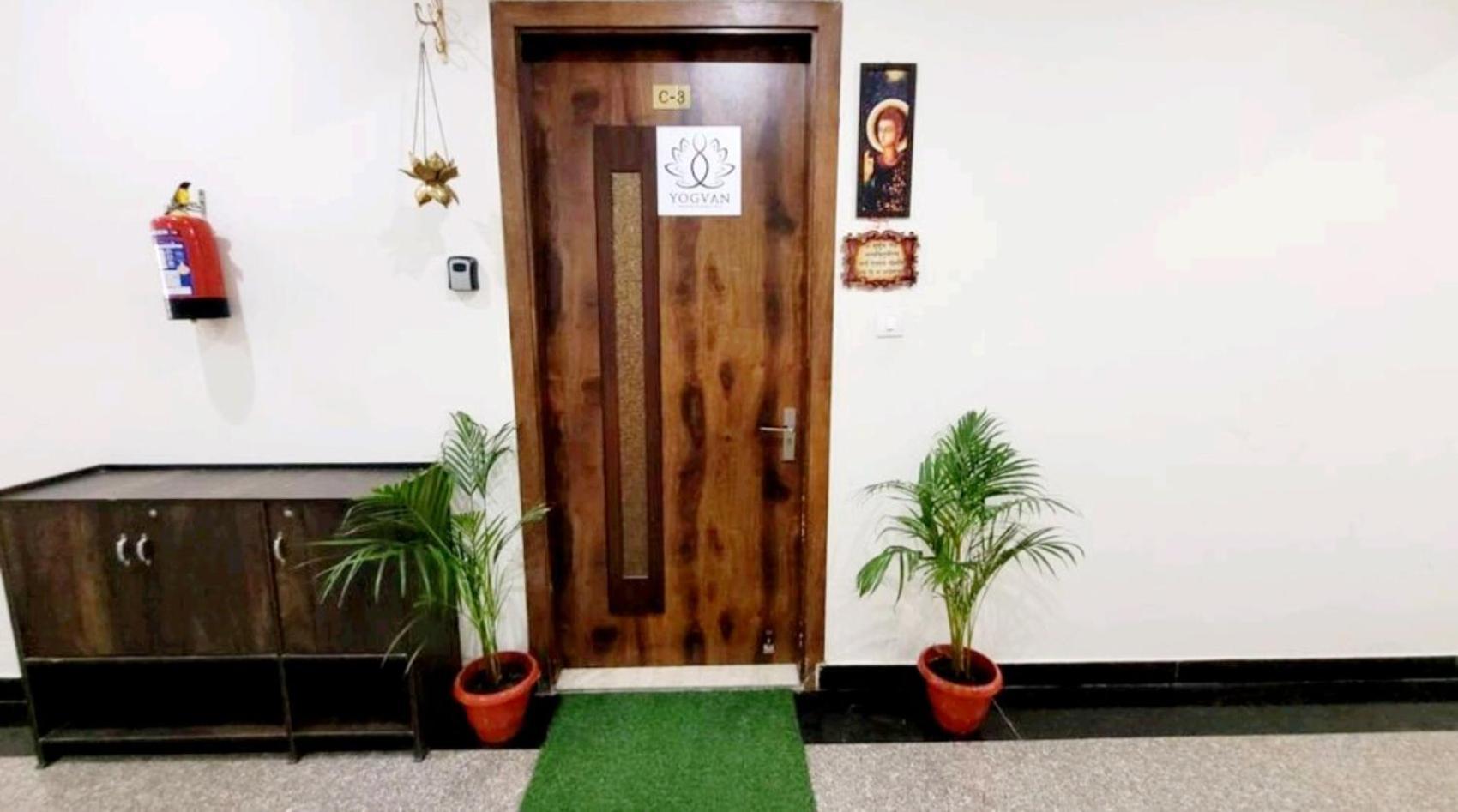 Yogvan Luxury 1Bhk Apartments Tapovan Rishīkesh 外观 照片